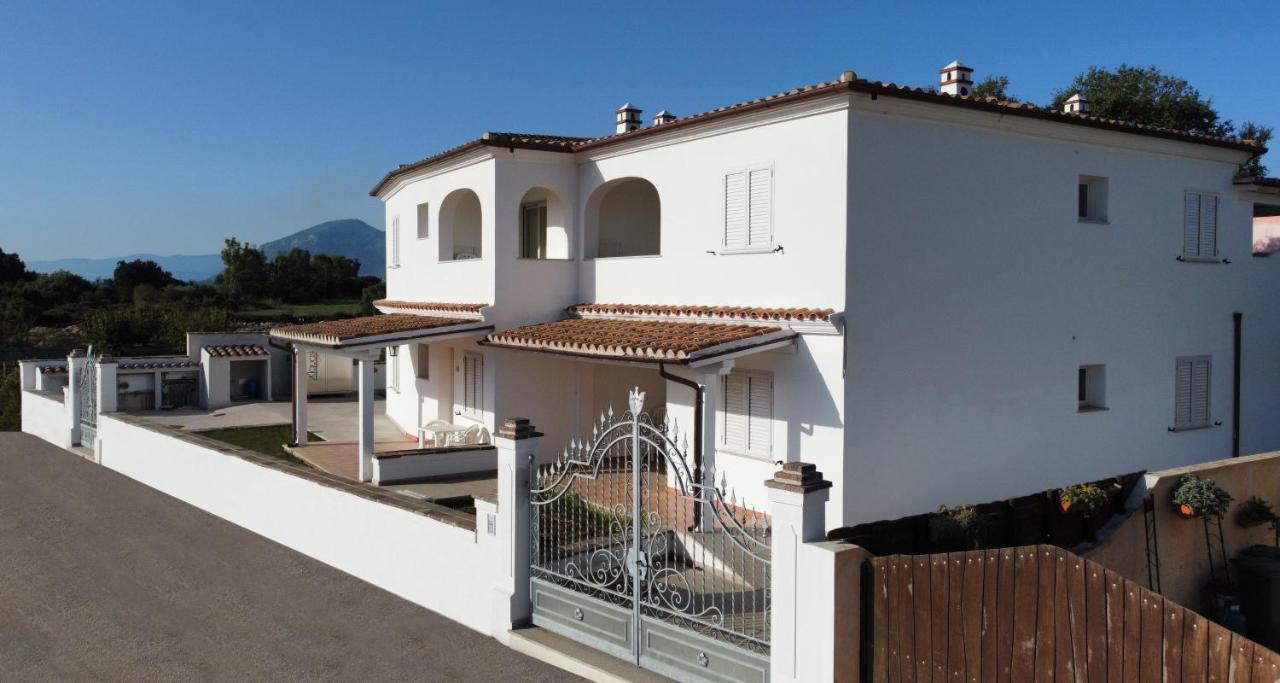 Ferienwohnung Le Residenze Del Maria Rosaria - Via Trentino 62 Orosei Exterior foto